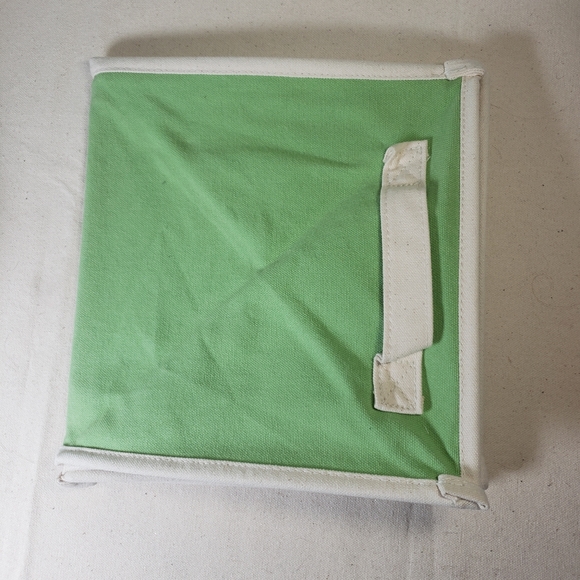 New- Pottery Barn collapsible fabric cube - Picture 5 of 6